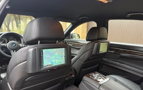 BMW 7 серия, 2010 год, 1 390 000 рублей, 16 фотография