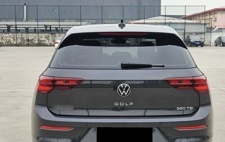 Volkswagen Golf VIII, 2022 год, 2 140 000 рублей, 6 фотография
