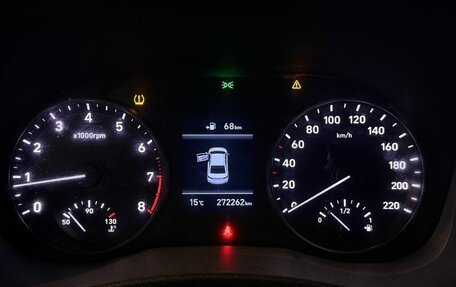 Hyundai Solaris II рестайлинг, 2018 год, 677 000 рублей, 3 фотография