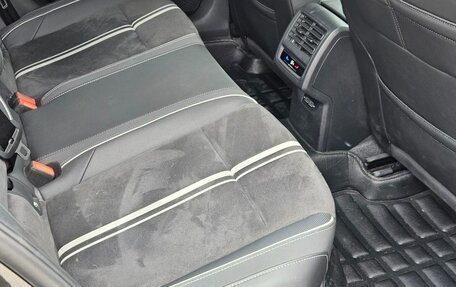 Volkswagen Golf VIII, 2022 год, 2 140 000 рублей, 14 фотография