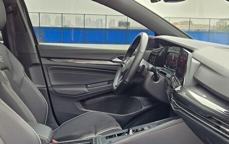 Volkswagen Golf VIII, 2022 год, 2 140 000 рублей, 12 фотография