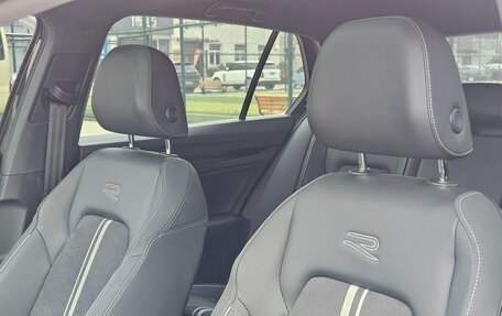 Volkswagen Golf VIII, 2022 год, 2 140 000 рублей, 11 фотография