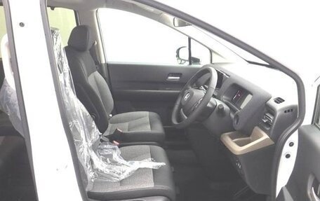 Honda Freed, 2025 год, 2 290 000 рублей, 6 фотография