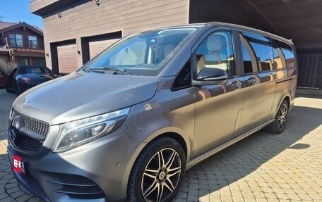 Mercedes-Benz V-Класс, 2022 год, 8 950 000 рублей, 1 фотография