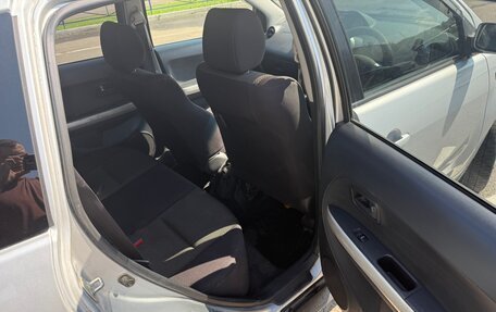 Toyota Ist II, 2003 год, 505 000 рублей, 12 фотография