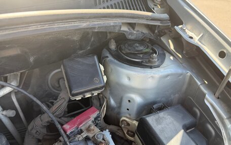 Toyota Ist II, 2003 год, 505 000 рублей, 18 фотография