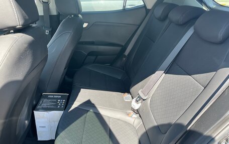 KIA Stonic, 2020 год, 2 100 000 рублей, 6 фотография