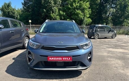 KIA Stonic, 2020 год, 2 100 000 рублей, 1 фотография