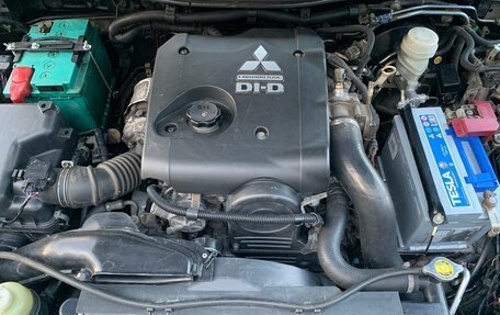 Mitsubishi Pajero Sport II рестайлинг, 2013 год, 1 650 000 рублей, 9 фотография