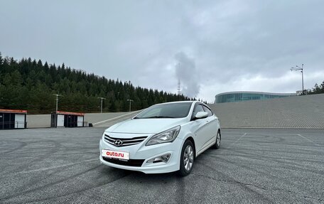 Hyundai Solaris II рестайлинг, 2016 год, 950 000 рублей, 3 фотография