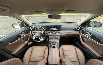 Mercedes-Benz E-Класс, 2019 год, 2 750 000 рублей, 1 фотография