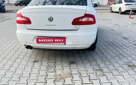 Skoda Superb III рестайлинг, 2012 год, 850 000 рублей, 5 фотография