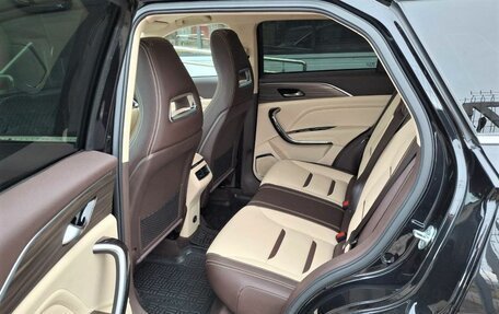 FAW Bestune T77, 2022 год, 1 899 000 рублей, 12 фотография