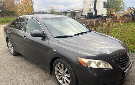 Toyota Camry, 2007 год, 950 000 рублей, 2 фотография