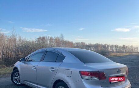 Toyota Avensis III рестайлинг, 2009 год, 850 000 рублей, 4 фотография