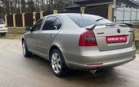 Skoda Octavia, 2010 год, 650 000 рублей, 3 фотография