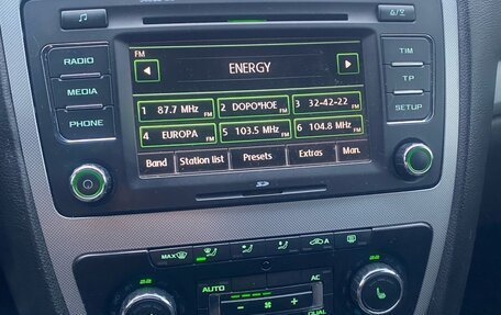 Skoda Octavia, 2010 год, 650 000 рублей, 9 фотография