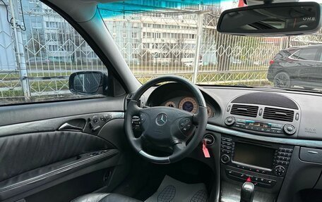 Mercedes-Benz E-Класс, 2004 год, 1 299 000 рублей, 14 фотография