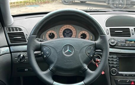 Mercedes-Benz E-Класс, 2004 год, 1 299 000 рублей, 19 фотография