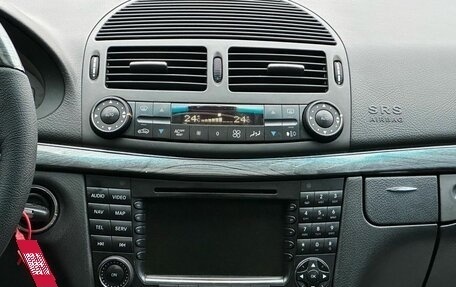 Mercedes-Benz E-Класс, 2004 год, 1 299 000 рублей, 25 фотография