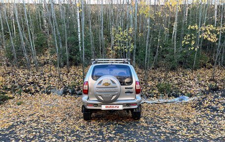 Chevrolet Niva I рестайлинг, 2007 год, 237 000 рублей, 3 фотография