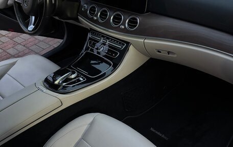 Mercedes-Benz E-Класс, 2016 год, 3 590 000 рублей, 24 фотография