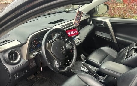 Toyota RAV4, 2014 год, 2 450 000 рублей, 15 фотография