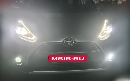 Toyota Sienta II, 2016 год, 1 350 000 рублей, 9 фотография