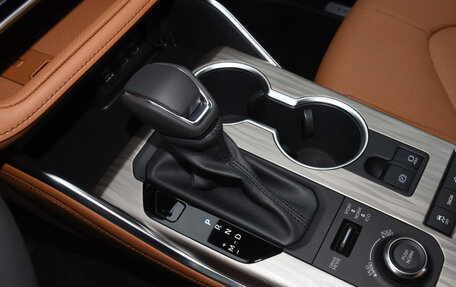 Toyota Highlander, 2024 год, 4 100 000 рублей, 14 фотография