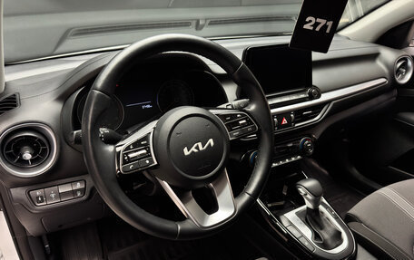 KIA Cerato IV, 2022 год, 2 500 000 рублей, 11 фотография