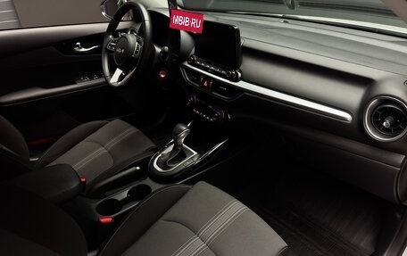 KIA Cerato IV, 2022 год, 2 500 000 рублей, 17 фотография