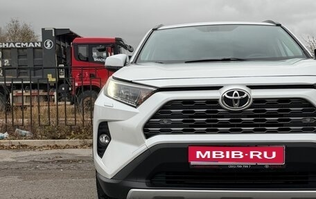 Toyota RAV4, 2019 год, 3 350 000 рублей, 1 фотография