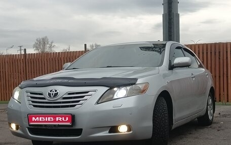 Toyota Camry, 2007 год, 1 050 000 рублей, 1 фотография