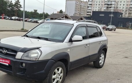 Hyundai Tucson III, 2005 год, 750 000 рублей, 2 фотография