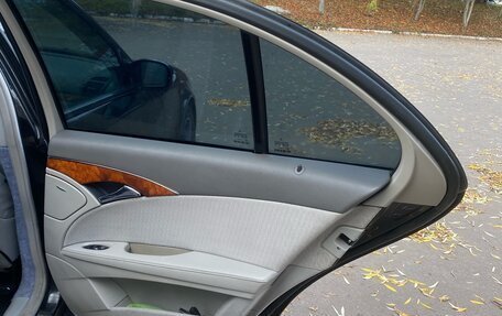 Mercedes-Benz E-Класс, 2003 год, 695 000 рублей, 8 фотография