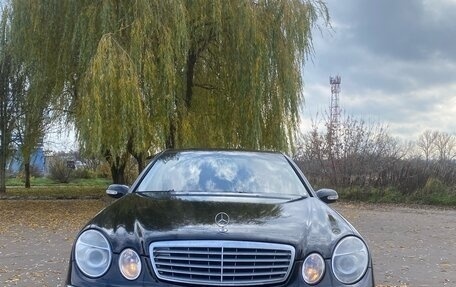Mercedes-Benz E-Класс, 2003 год, 695 000 рублей, 4 фотография