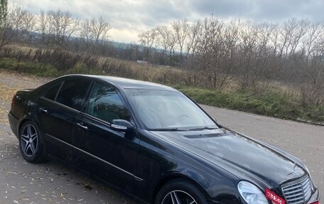 Mercedes-Benz E-Класс, 2003 год, 695 000 рублей, 10 фотография