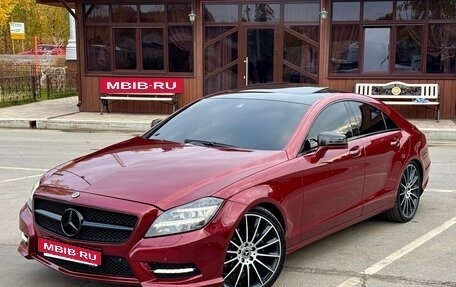 Mercedes-Benz CLS, 2012 год, 2 650 000 рублей, 4 фотография