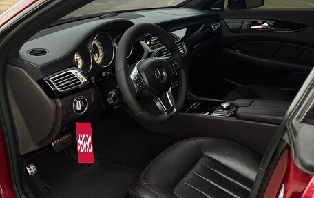 Mercedes-Benz CLS, 2012 год, 2 650 000 рублей, 19 фотография