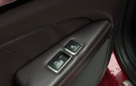 Mercedes-Benz CLS, 2012 год, 2 650 000 рублей, 34 фотография