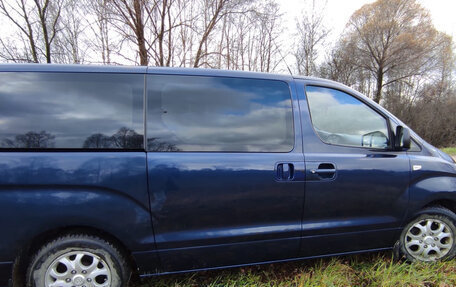 Hyundai H-1 II рестайлинг, 2008 год, 1 350 000 рублей, 6 фотография