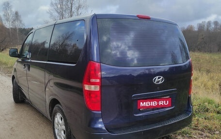 Hyundai H-1 II рестайлинг, 2008 год, 1 350 000 рублей, 4 фотография