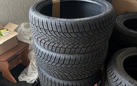 Mercedes-Benz CLS, 2012 год, 2 650 000 рублей, 39 фотография