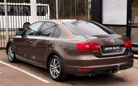 Volkswagen Jetta VI, 2011 год, 1 049 000 рублей, 6 фотография