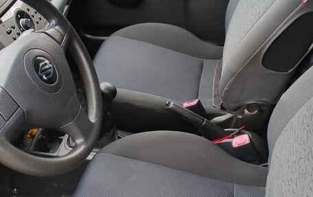 Suzuki Ignis II (HR), 2007 год, 690 000 рублей, 8 фотография