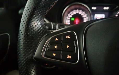 Mercedes-Benz GLA, 2019 год, 2 780 000 рублей, 14 фотография