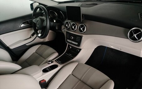 Mercedes-Benz GLA, 2019 год, 2 780 000 рублей, 11 фотография