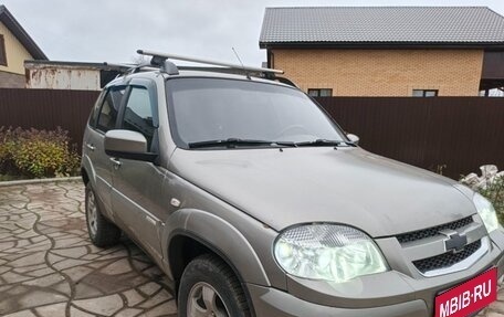 Chevrolet Niva I рестайлинг, 2012 год, 570 000 рублей, 1 фотография