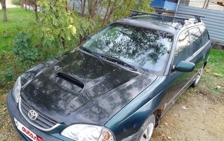 Toyota Avensis III рестайлинг, 2001 год, 200 000 рублей, 4 фотография