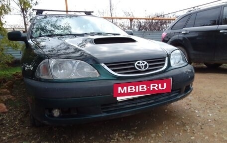 Toyota Avensis III рестайлинг, 2001 год, 200 000 рублей, 2 фотография